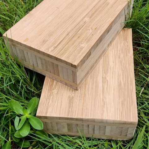 1 1/2 بوصة × 4 × 8 بوصة من خشب الخيزران الرقائقي العمودي من الكراميل