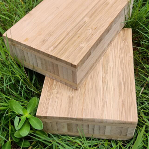 1 1/2"x4'x8' caramel vertical bamboo plywood