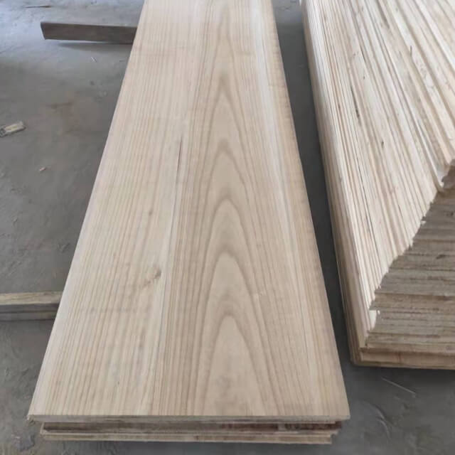 Paulownia Plywood Panels and Sheets